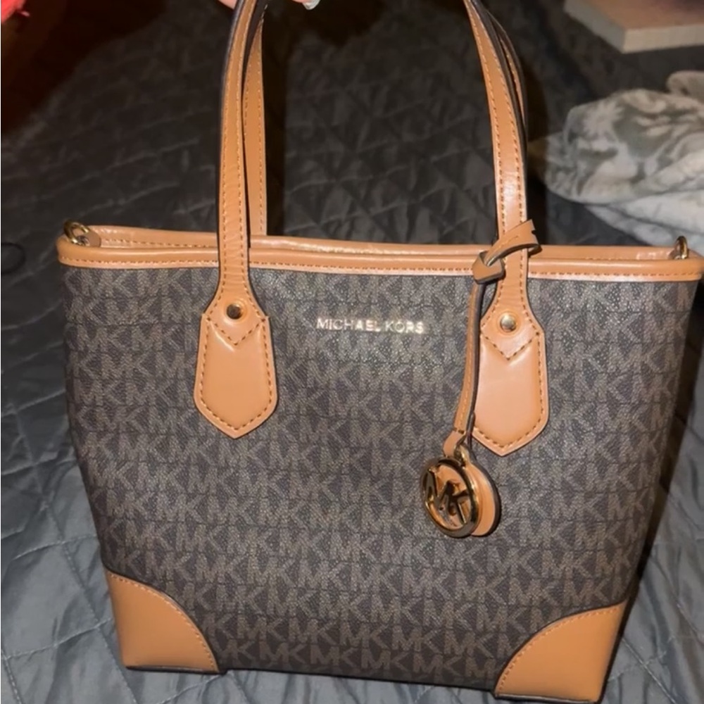 Michael Kors Eva XS Logo Tote